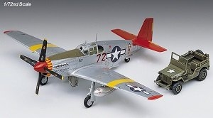  ս AM12474 P-51C MUSTANG [RED TAILS] With GROUND VEHICLE-