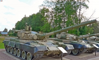 �� T-80B ��ս̹�ˣ���ͼ��