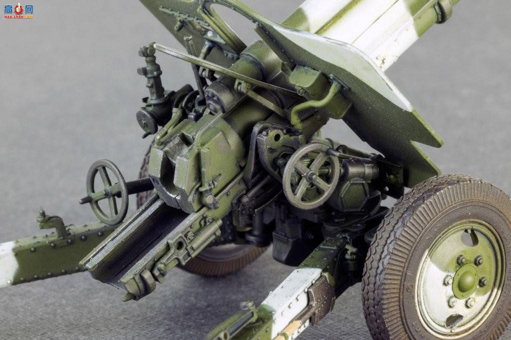 MiniArt  35129 սUSV-BR 76-mm  ǰ&amp;