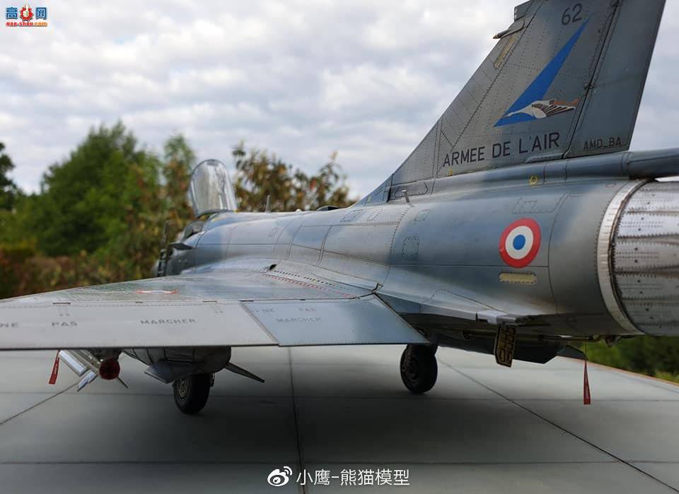 Сӥģ Kitty Hawk 1/32 Mirage 2000-5F