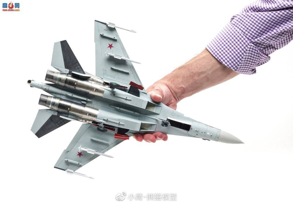 Сӥģ Kitty Hawk 1/48 Su-35 Flanker-E By Matthew Walker