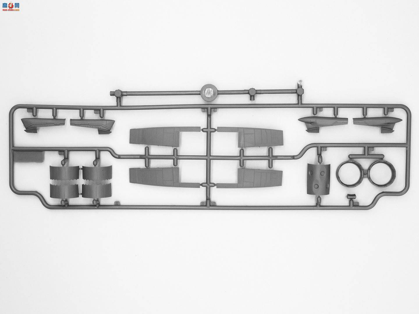 ICM 72174  ׸-25 RBF