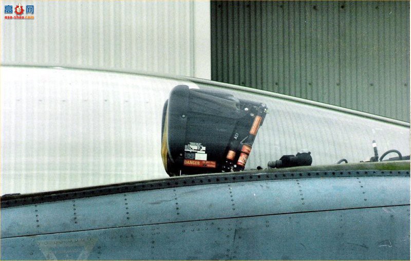  F/A-18B (A21-112)Ʒս