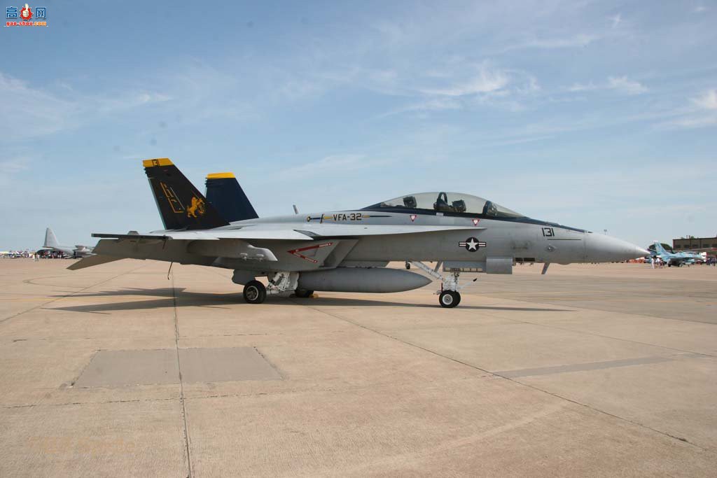  F/A-18F (166661) Ʒս