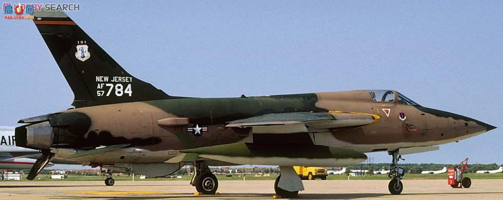 长谷川 战斗机 02053 F-105B/D 雷霆首长连击