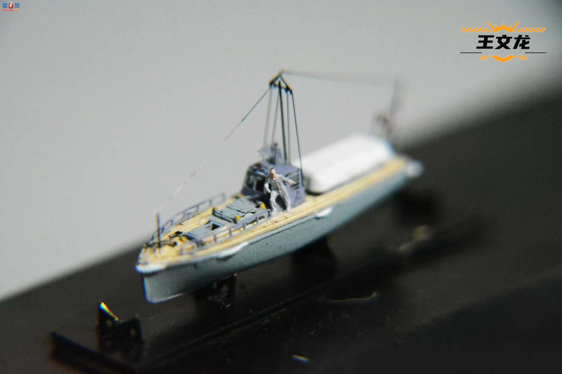 王文龙作品 |  日本二战11米交通艇