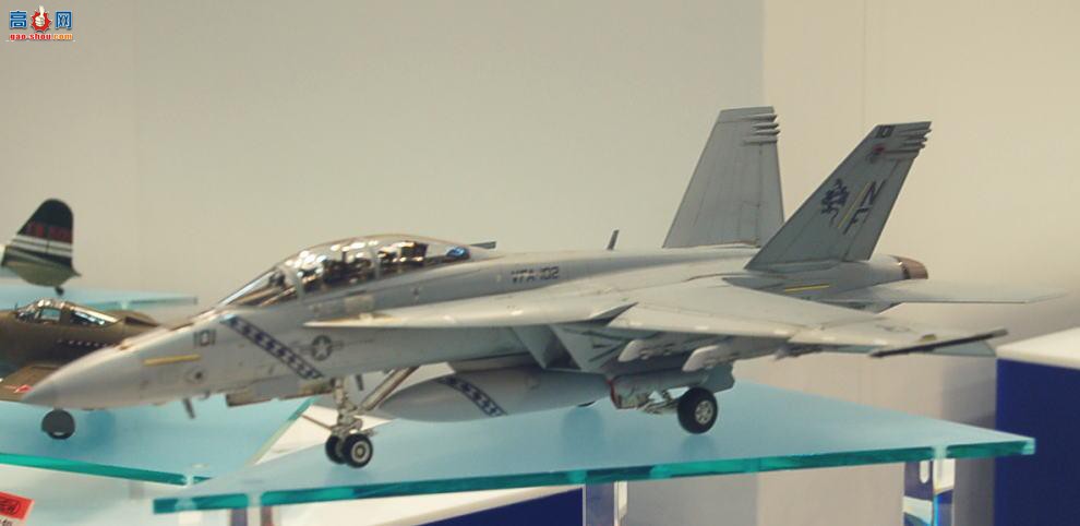 ȴ ս 09759 F/A-18F Ʒ`Lovisi`