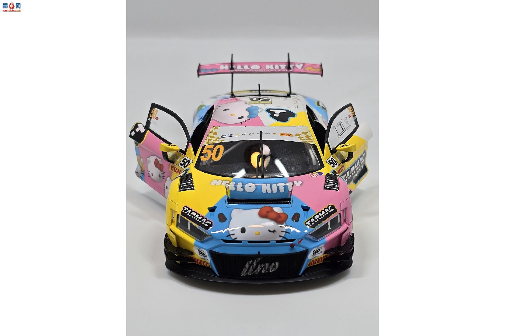 MENGóھ Audi R8 Hello Kitty