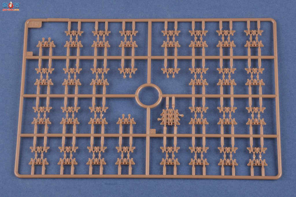 HobbyBoss 84547 以色列国防军PUMA战斗工程车-