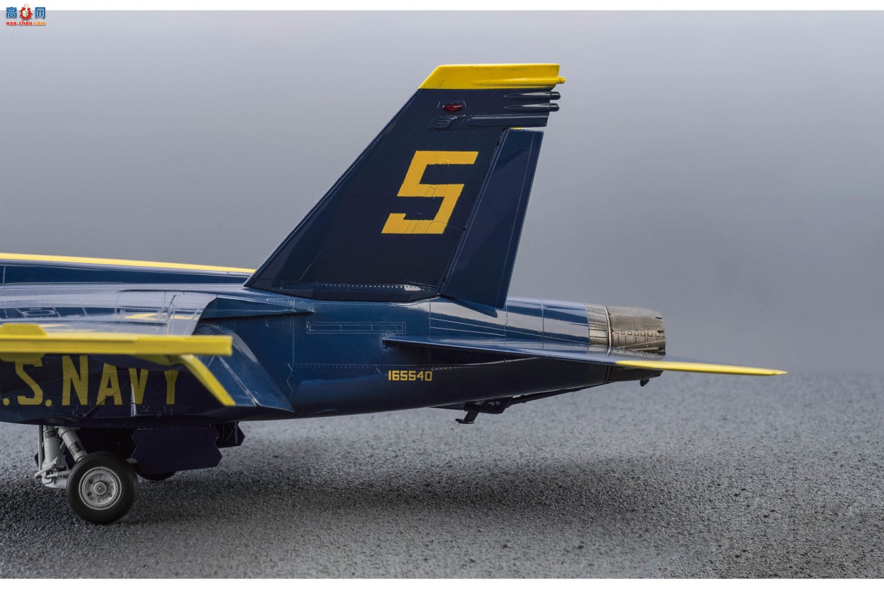 MENGװھ F/A-18E ʹݶ