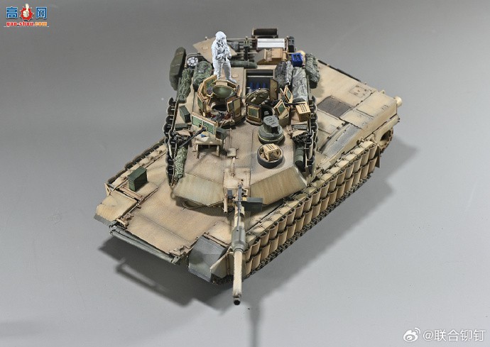 íƷ | 1/35 M1A2 tusk2 ڹ汾