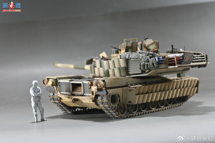 íƷ | 1/35 M1A2 tusk2 ڹ汾