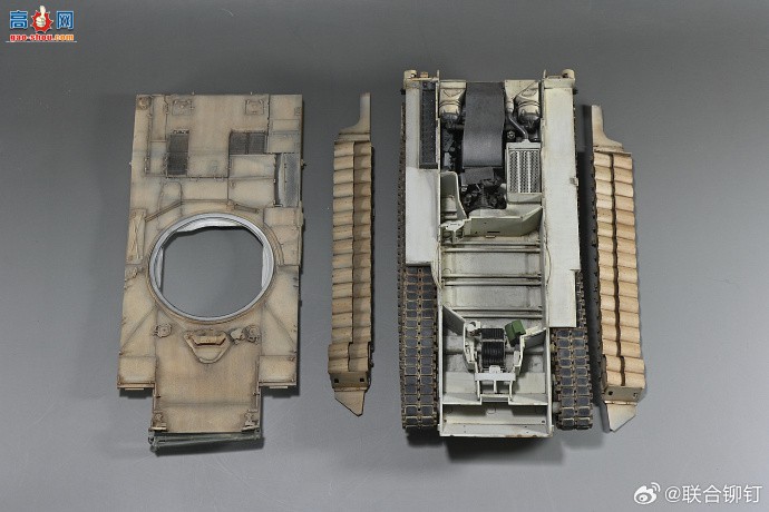 íƷ | 1/35 M1A2 tusk2 ڹ汾