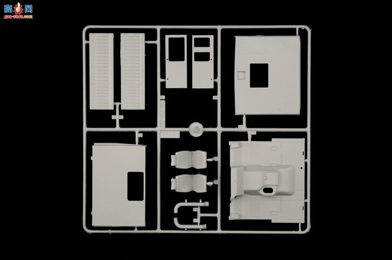  ITALERI  0770 ˹ 142M ƽϳ-