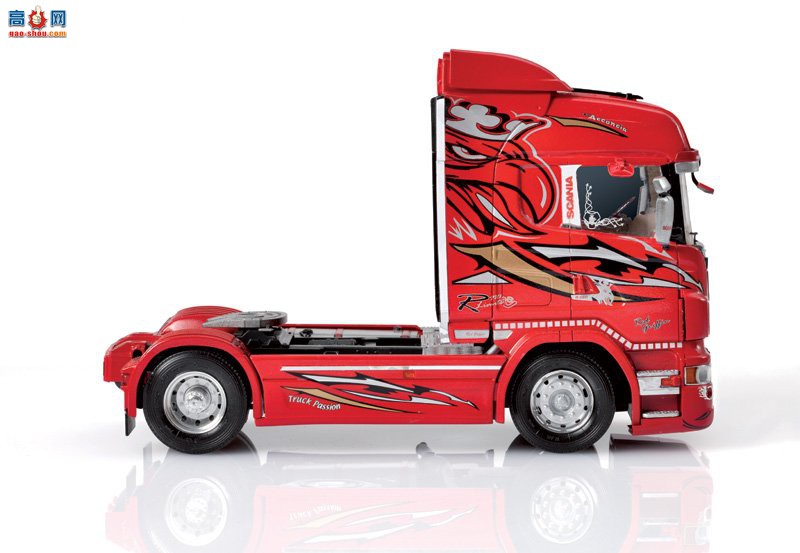  ITALERI  3882 ˹ R560 V8 Highlineɫʨա-
