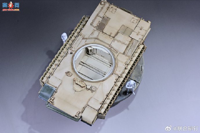 ����í����Ʒ | 1/35 M1A2 SEP  TUSK II  �ڹ��汾